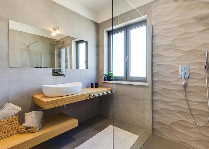 Flora Vabriga Tar-Vabriga