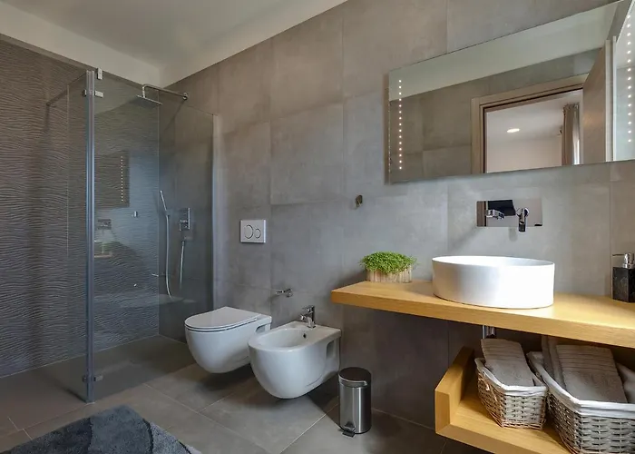 Flora Vabriga * Tar-Vabriga